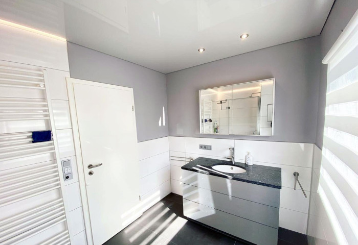 Spanndecke weiss glanz